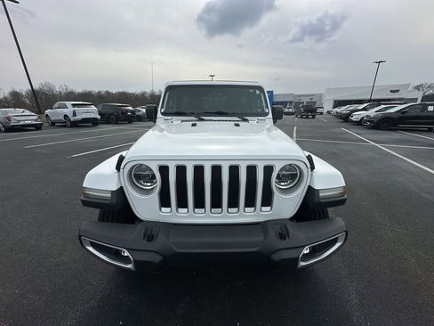 Used 2020 Jeep Wrangler Unlimited Sahara image 27
