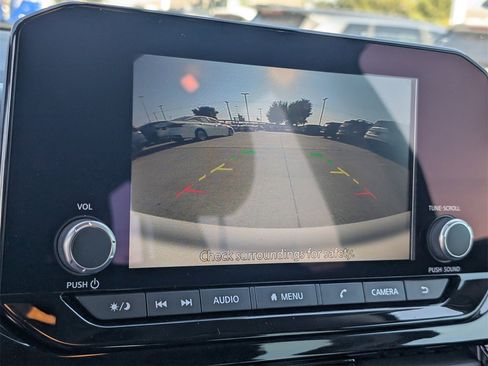 New 2025 Nissan Pathfinder SV w/ Black Appearance Package image 12