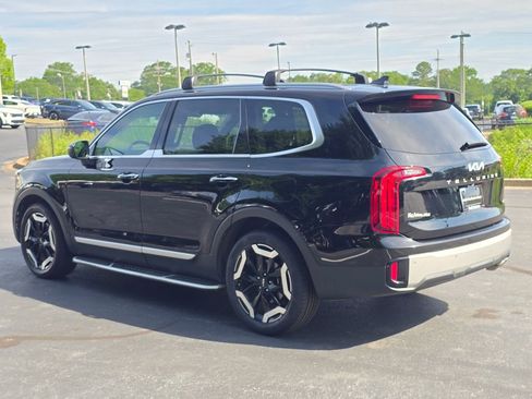 Certified 2024 Kia Telluride S w/ S Sunroof Package AWD/4WD image 5