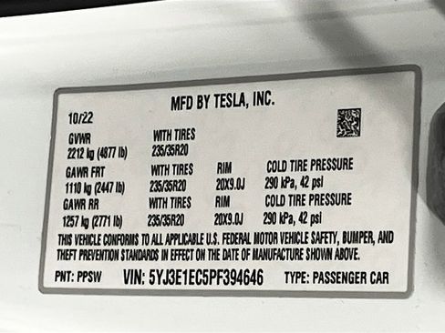 Used 2023 Tesla Model 3 Performance image 31