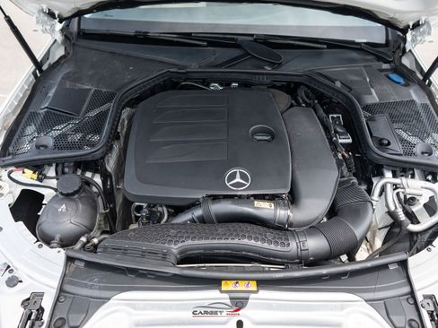 Used 2021 Mercedes-Benz C 300 Sedan w/ Premium Package image 43