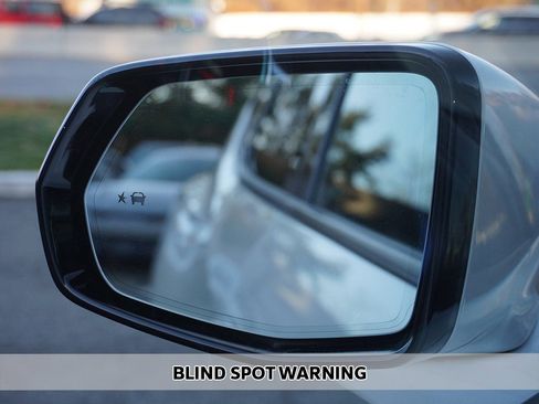 Used 2024 Chevrolet Blazer RS w/ Driver Confidence II Package image 8