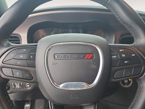 Used 2020 Dodge Charger SXT w/ Blacktop Package RWD image 11