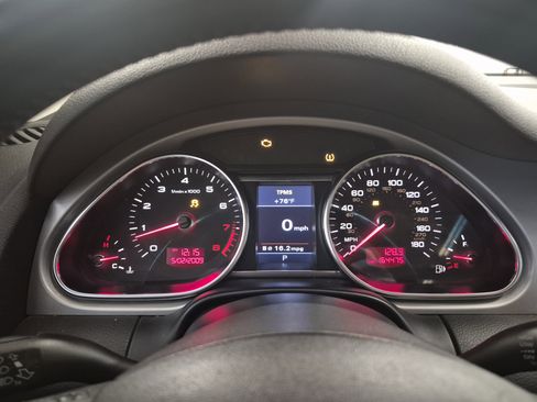 Used 2010 Audi Q7 3.6 Premium Plus image 24