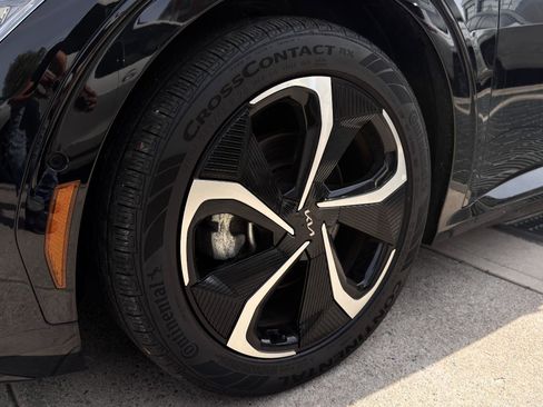 Used 2023 Kia EV6 GT-Line w/ GT-Line Suede Seat Package image 12