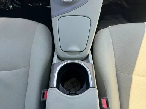 Used 2015 Toyota Prius Two FWD image 26