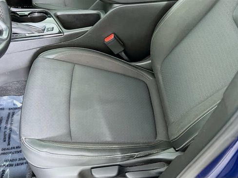 Certified 2021 Buick Encore GX Preferred FWD image 18