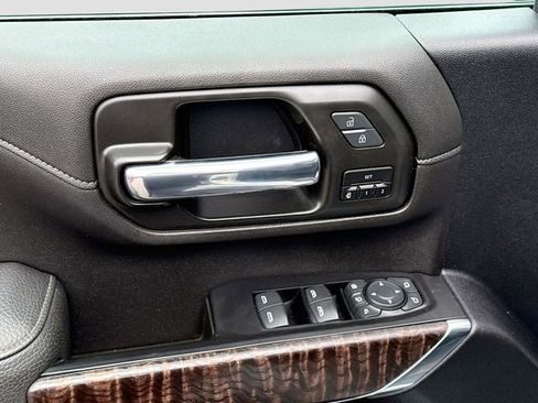 Used 2020 GMC Sierra 3500 Denali w/ Denali Ultimate Package image 19