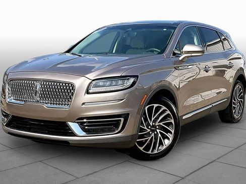 Used 2019 Lincoln Nautilus Reserve AWD/4WD image 35