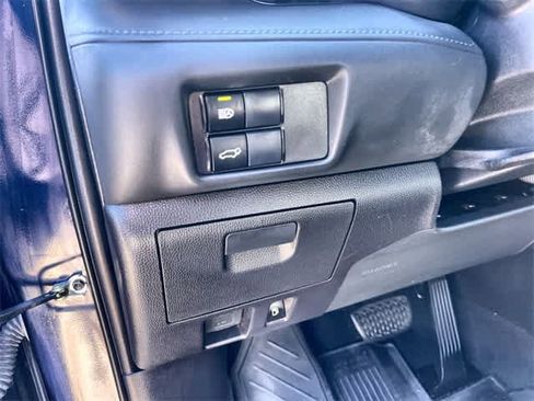 Used 2022 Toyota Highlander XSE image 29