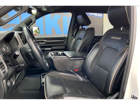 Used 2023 RAM 1500 Laramie AWD/4WD image 26