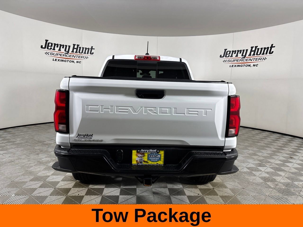 Used 2023 Chevrolet Colorado Z71 AWD/4WD image 7