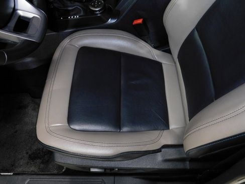 Used 2024 Ford Bronco Wildtrak image 35