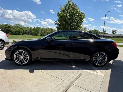 Used 2013 INFINITI G37 Convertible w/ Premium Pkg RWD image 12