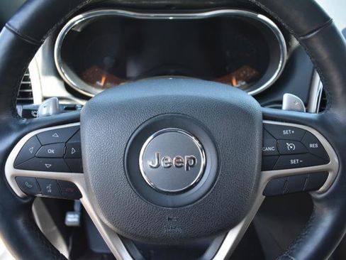 Used 2015 Jeep Grand Cherokee Laredo w/ Quick Order Package 23E AWD/4WD image 32