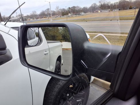 Used 2025 RAM 1500 Big Horn image 25