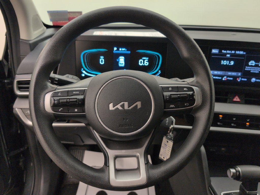 Used 2024 Kia Sportage LX FWD image 31