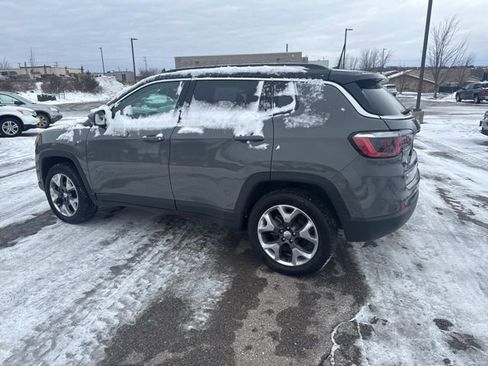 Used 2020 Jeep Compass Limited image 11