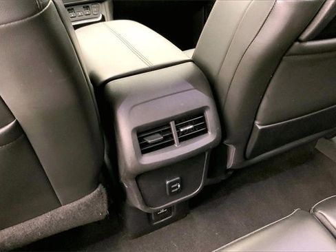 Used 2018 GMC Terrain SLT w/ Preferred Package image 33