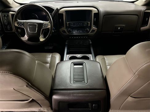 Used 2016 GMC Sierra 2500 Denali w/ Duramax Plus Package image 10