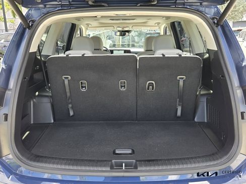 Certified 2024 Kia Telluride EX w/ EX Captain's Chair Package image 13