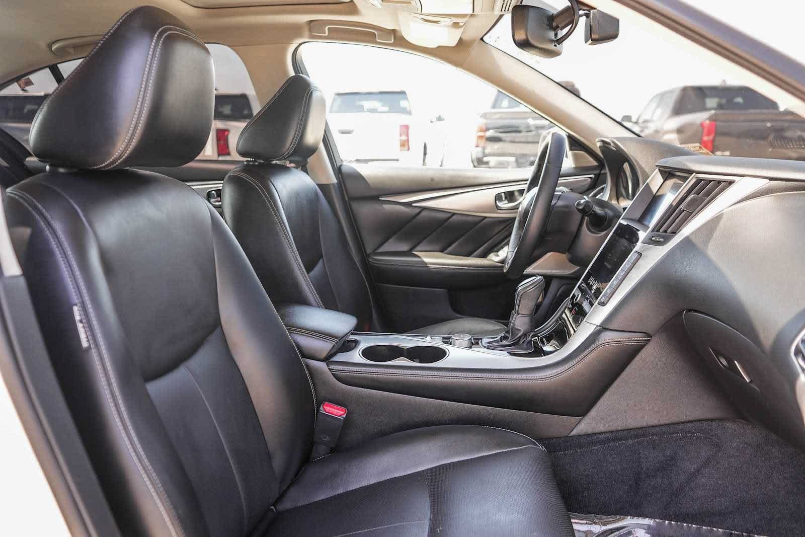 Used 2024 INFINITI Q50 Luxe w/ Cargo Package RWD image 17