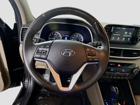 Used 2021 Hyundai Tucson Limited FWD image 13