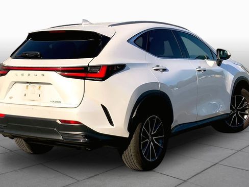 Used 2023 Lexus NX 250 FWD image 13