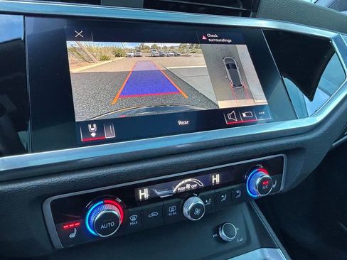 Used 2022 Audi Q3 2.0T Premium Plus image 28