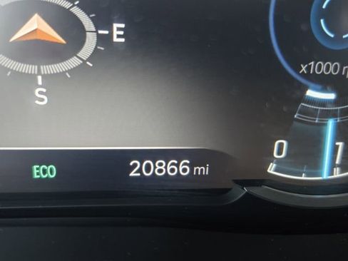 Certified 2023 Genesis GV70 2.5T image 26