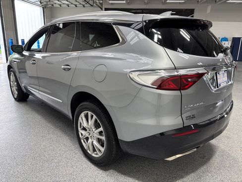Used 2023 Buick Enclave Essence w/ Experience Buick Package AWD/4WD image 5