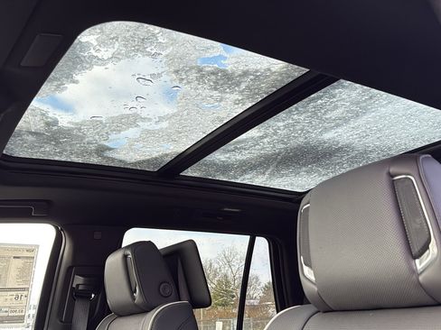 New 2026 Cadillac Escalade Luxury image 28