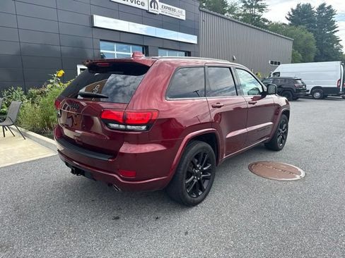 Certified 2020 Jeep Grand Cherokee Altitude AWD/4WD image 6