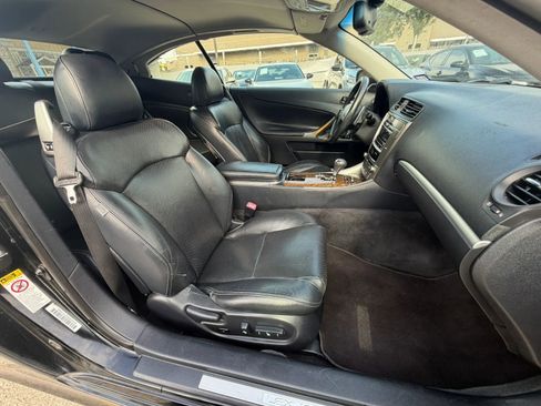 Used 2012 Lexus IS 250C w/ Luxury Pkg RWD image 11