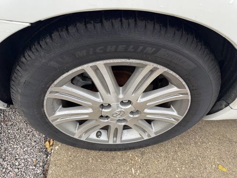 Used 2008 Toyota Avalon Limited image 22