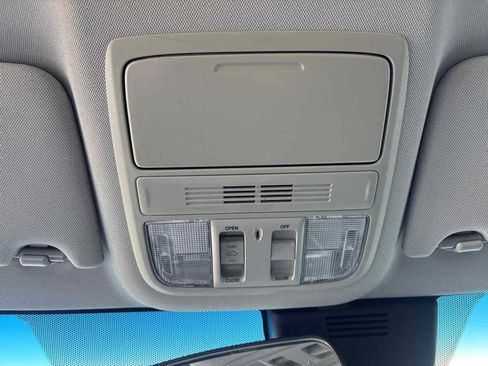 Used 2021 Honda Accord EX image 26