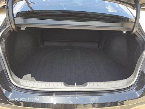 Certified 2026 Hyundai Elantra SE FWD image 18