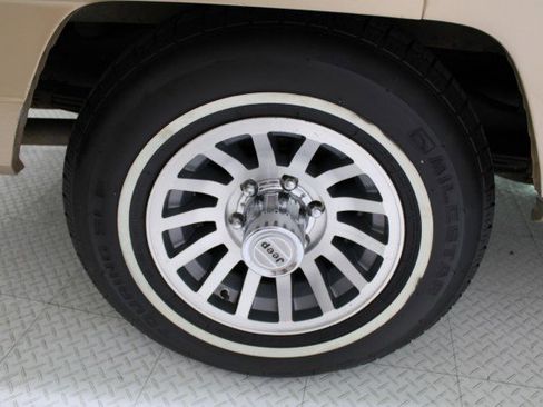 Used 1989 Jeep Grand Wagoneer image 67