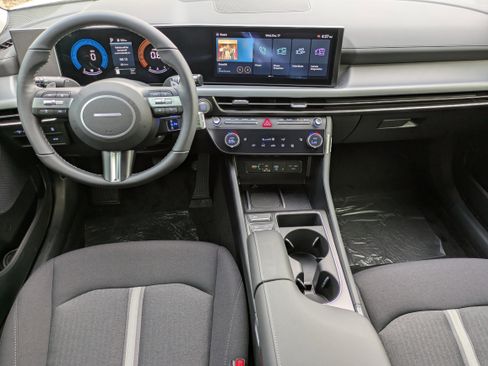 New 2026 Hyundai Sonata SEL image 17