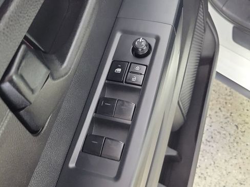 Used 2022 Toyota Tundra SR AWD/4WD image 22