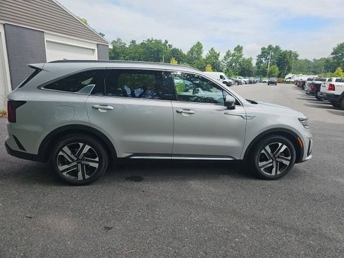 Used 2022 Kia Sorento SX Prestige w/ Panoramic Sunroof Package AWD/4WD image 8