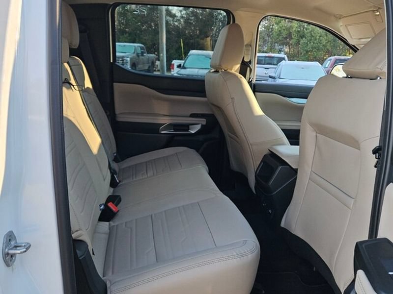 New 2025 Ford Ranger Lariat w/ Chrome Accent Package AWD/4WD image 12