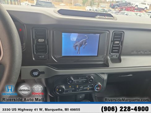 Used 2022 Ford Bronco 2-Door AWD/4WD image 17