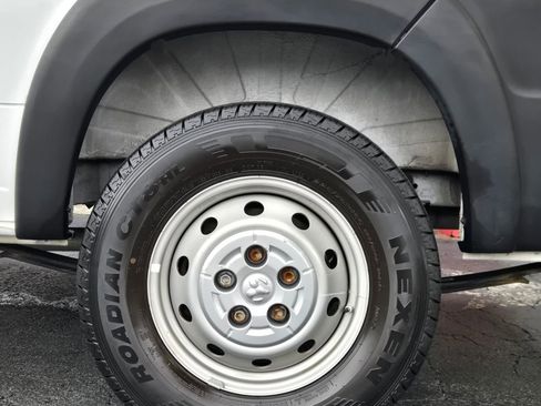 Used 2023 RAM ProMaster 2500 FWD image 6