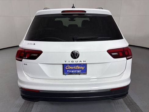 Used 2024 Volkswagen Tiguan SE FWD image 7