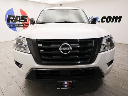 Used 2023 Nissan Armada SL w/ Midnight Edition Package AWD/4WD image 8