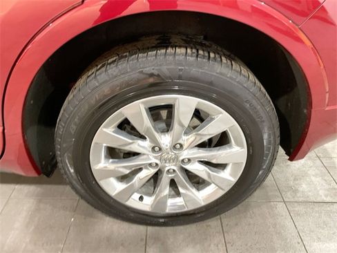 Used 2018 Buick Envision Essence w/ LPO, Cargo Package image 9