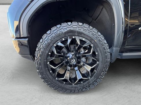 Used 2021 GMC Sierra 1500 AT4 w/ AT4 Value Package image 28