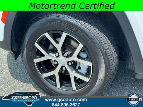 Used 2023 Jeep Grand Cherokee Limited AWD/4WD image 6