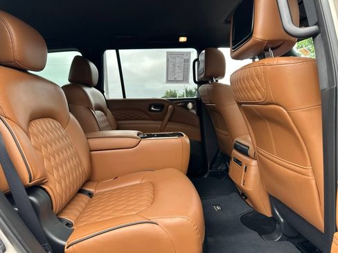 Used 2022 INFINITI QX80 Sensory w/ All-Season Package AWD/4WD image 34